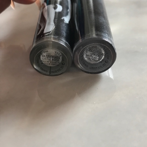 MAC Marilyn Monroe Lipglass DISCONTINUED RARE - Picture 2 of 2